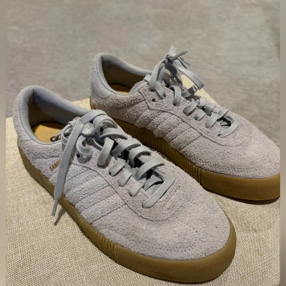 Adidas Gray Suede Unisex Samba Shoes - Picture 1 of 5